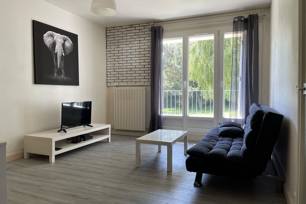 Appartement F2 de 47 m2 Proximité du Mémorial de Caen