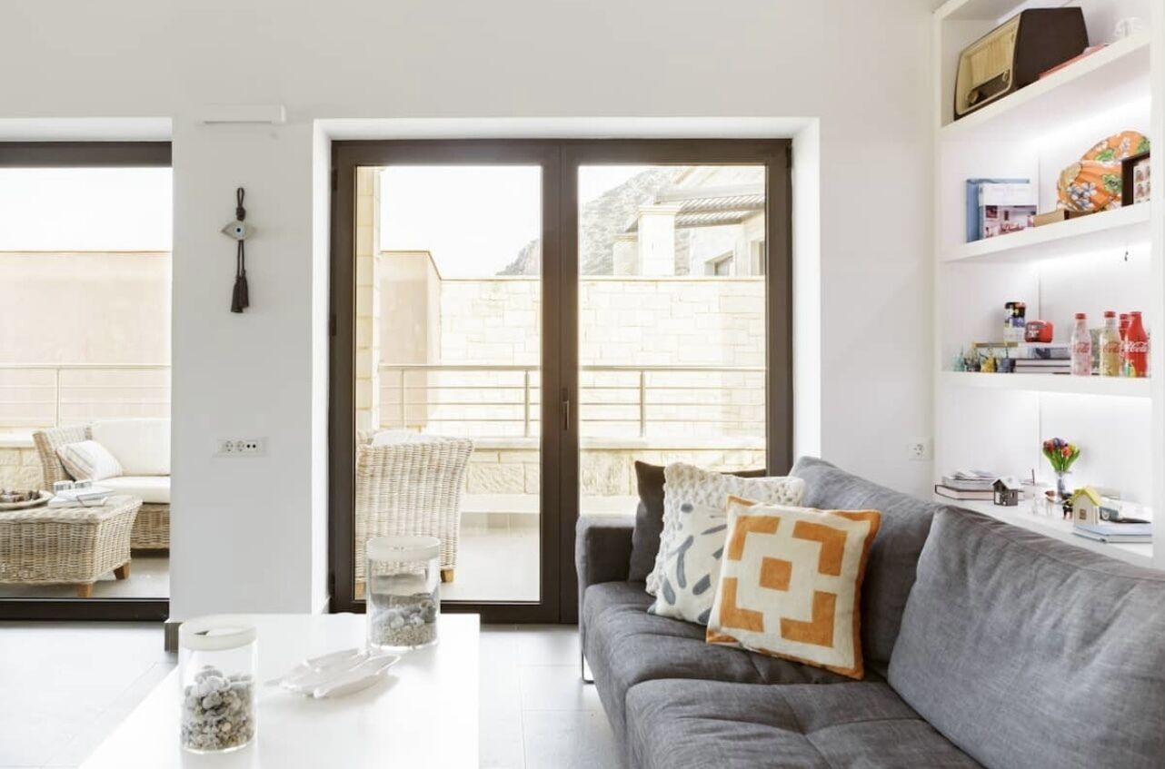 Contemporary Maisonette Apartment with sea view roof top terrace