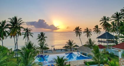 Sunny Palms Beach Bungalows