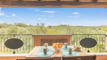 Appartement Standard, plusieurs chambres (Glori House 50m from Marina di Olbia) | Restauration extérieure