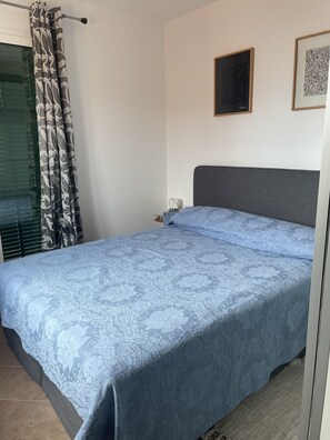 1 bedroom, Internet, bed sheets - Little house in the hills overlooking the sea. Ideal for young couple (Latte)