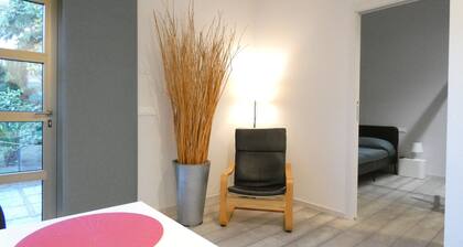 BuenRetiroPe_Ita - Comfortable two-room apartments with garden