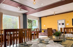 Restaurant - Hotel Prince Valley (Lansdowne)