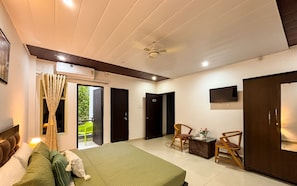 Suite | Rollaway beds, free WiFi, bed sheets - Hotel Prince Valley (Lansdowne)