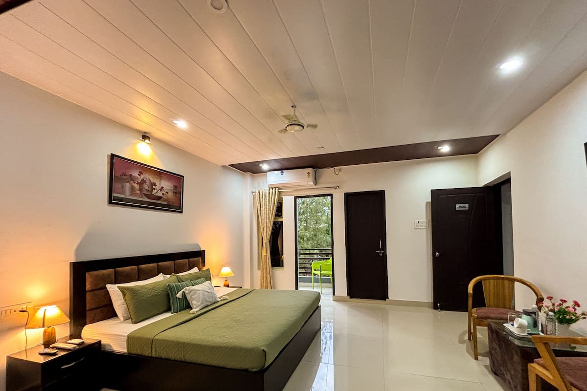 1 bedroom, rollaway beds, free WiFi, bed sheets