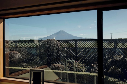 Mt Taranaki Vista Rural Retreat