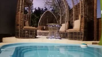 Utomhuspool