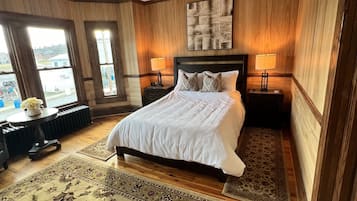 Habitación clásica | Ropa de cama de alta calidad, camas con pillow-top y wifi gratis