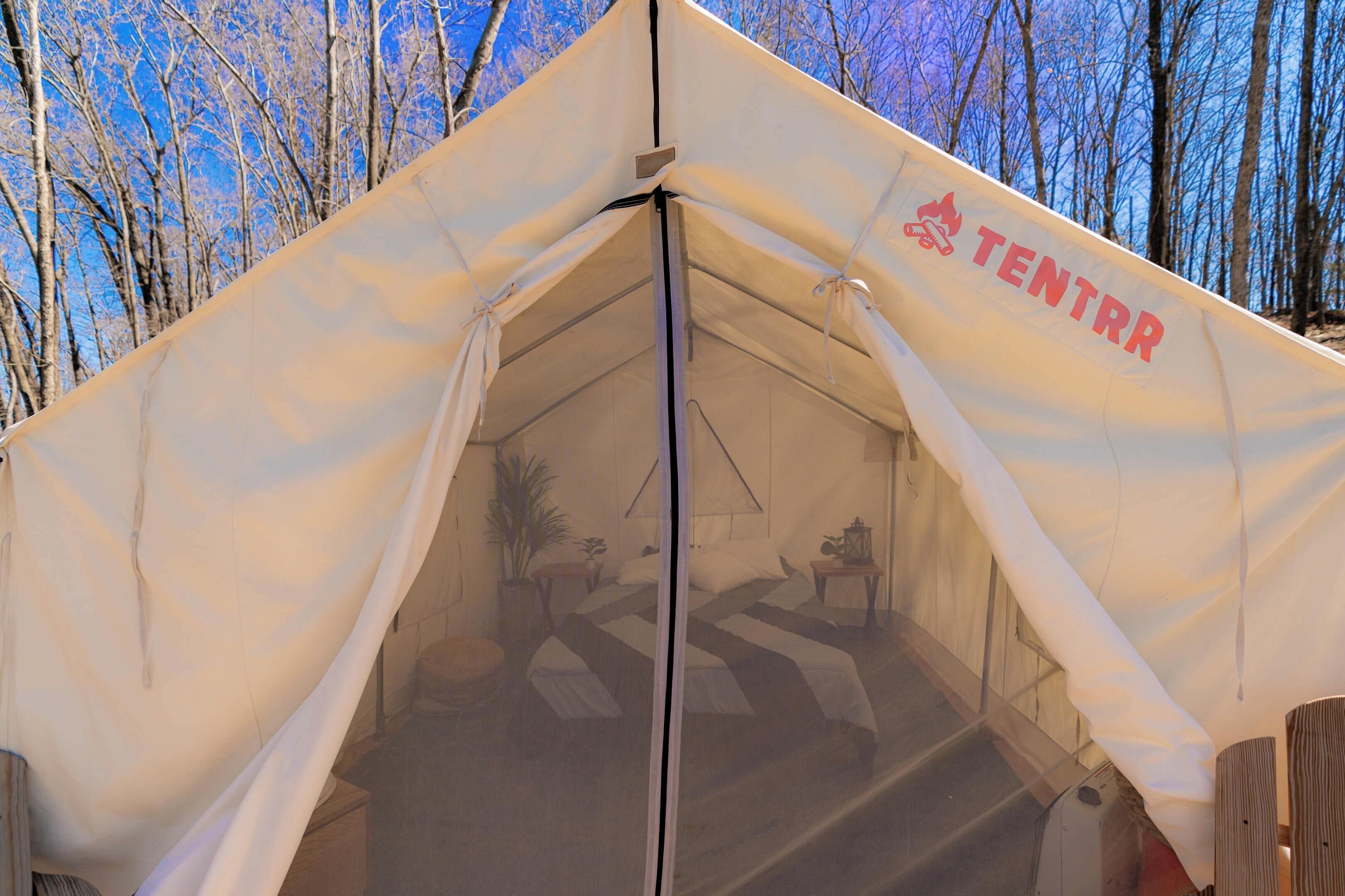 Tentrr Signature Site - OZ Outpost - "The Lookout"