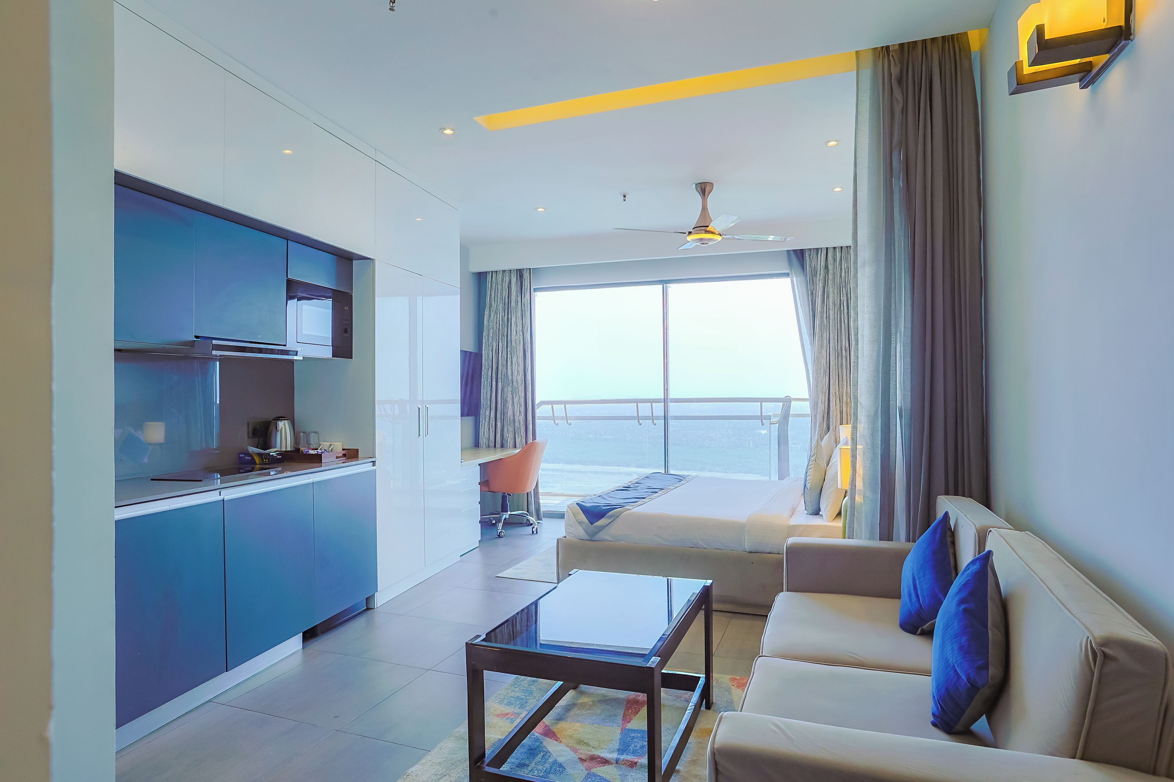 مكتب وواي فاي مجانًا