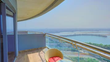 Premium Studio | Balcony view