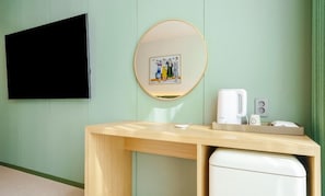 Deluxe-Doppelzimmer | Individuell dekoriert, individuell eingerichtet, Schreibtisch
