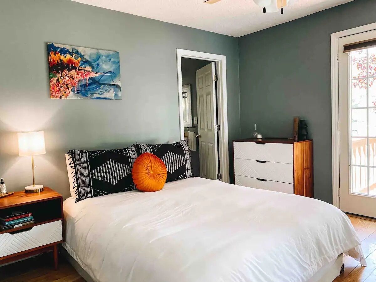 Escape to Your Stylish Bungalow Steps from the National Park