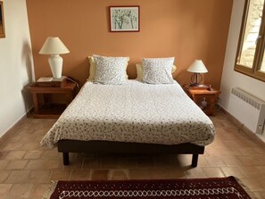 4 chambres, bureau, fer et planche Ă repasser, Wi-Fi gratuit