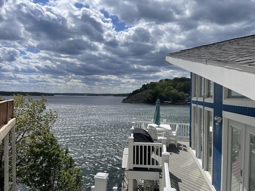 Big Blue AT Paradise Point