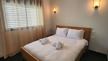1 Schlafzimmer, Zimmersafe, Bügeleisen/Bügelbrett, kostenloses WLAN