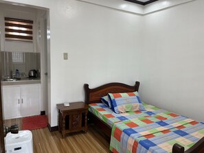 4 bedrooms, free WiFi, bed sheets