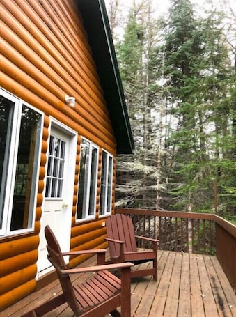 Terrace/patio. Cabin #2 at Fireside Lodge