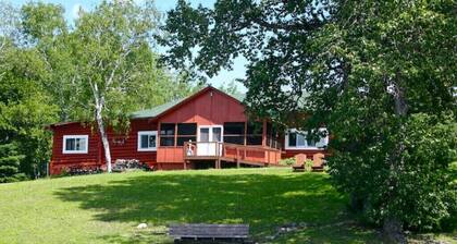 Cabin #4 at Fireside Lodge