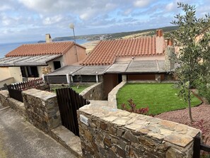 Property grounds - The Artist's Villa. (Torre dei Corsari)