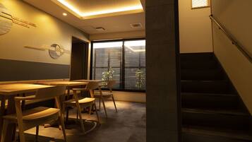 Sala de estar en el lobby