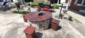 屋外ダイニングエリア