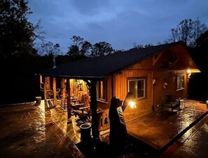 Terrace/patio - Timber Frame Country Retreat. 
Close to Ark Encounter, Creation Mus.-Entire Home (union)