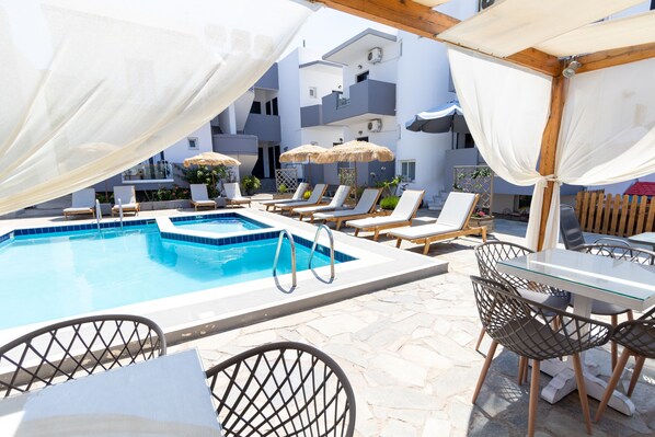 Deluxe Double Room | Balcony view