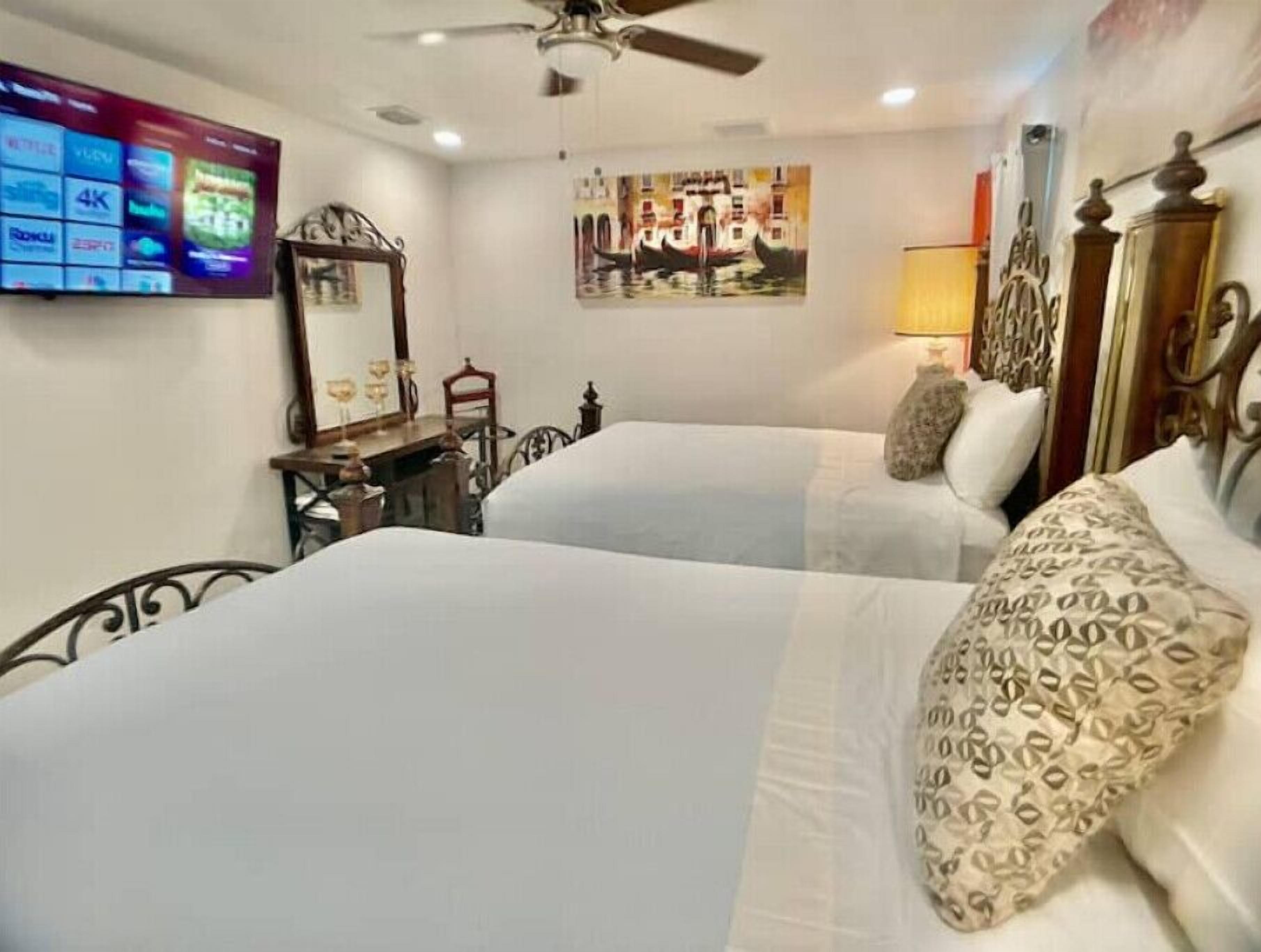 La Dolce Vita! Only 5 minutes from the beach 🏖