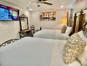 1 bedroom, in-room safe, iron/ironing board, free WiFi - La Dolce Vita! Only 5 minutes from the beach 🏖 (Clearwater)