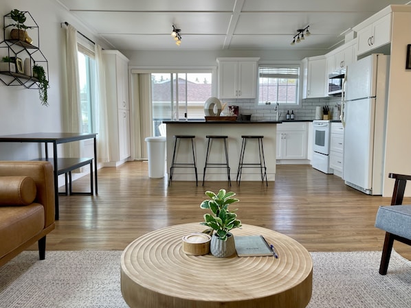 Interior - Spacious 4-BR Home near Jasper! (Hinton)