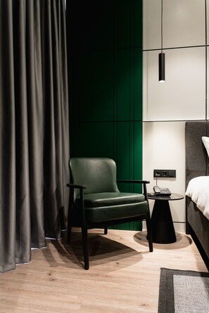 Standard Double Room | Premium bedding, minibar, in-room safe, individually decorated - Dostyk Business Hotel (Aktau)