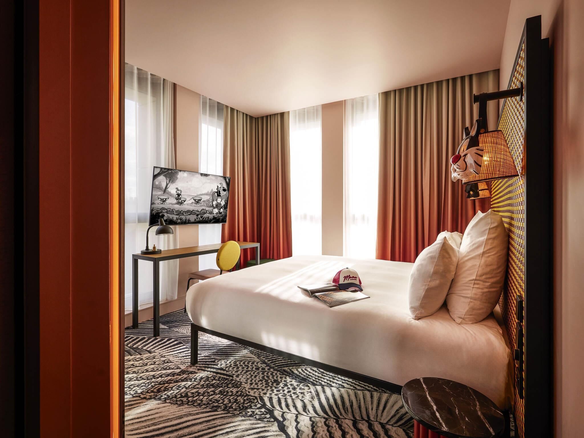 Premium bedding, pillowtop beds, in-room safe, desk