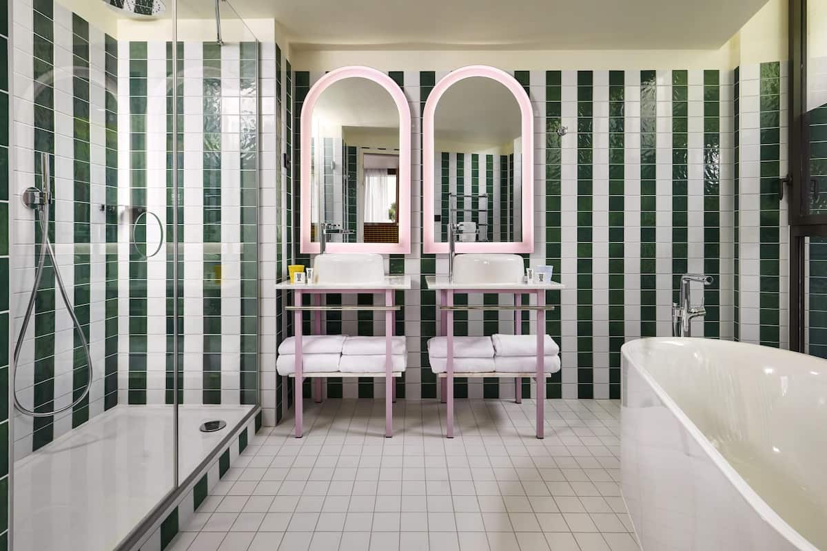 Premium bedding, pillowtop beds, in-room safe, desk