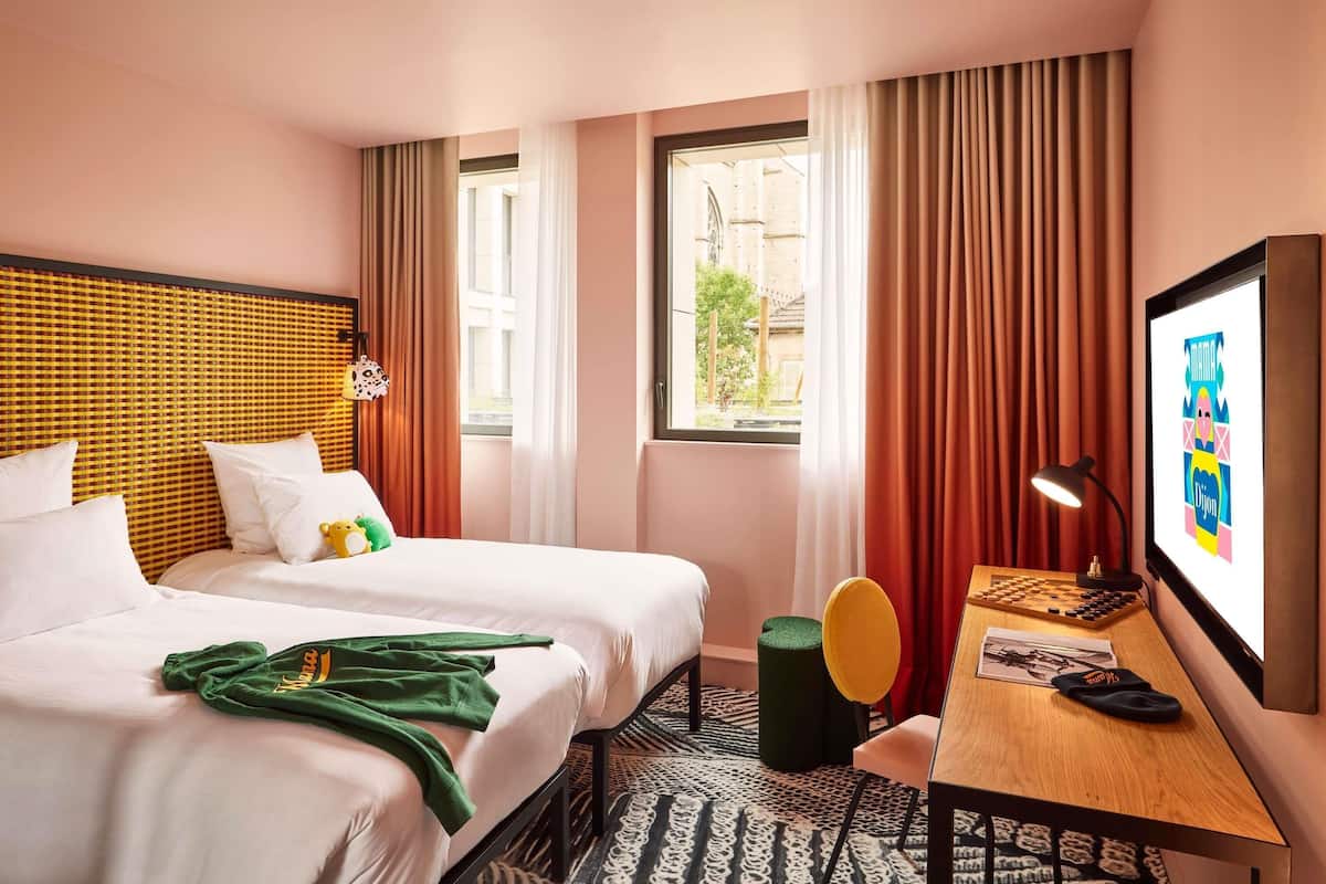 Premium bedding, pillowtop beds, in-room safe, desk