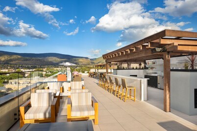 Four Points by Sheraton Penticton at the Convention Centre