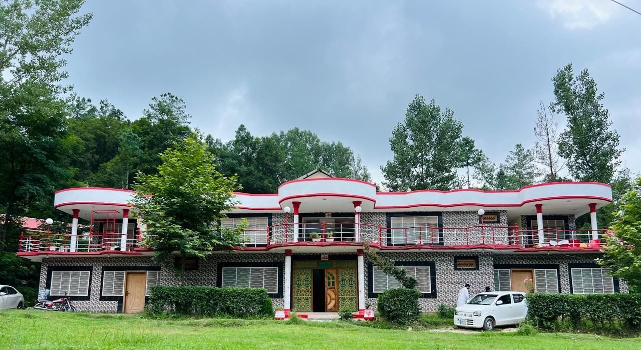 Fachada de la propiedad