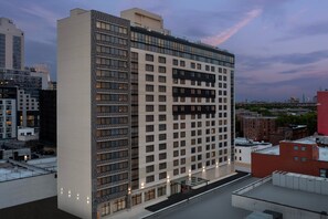 Exterior - SpringHill Suites by Marriott New York Queens (Long Island City)