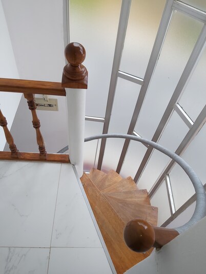 Casa Ricardo Juega Gratis AL Billar