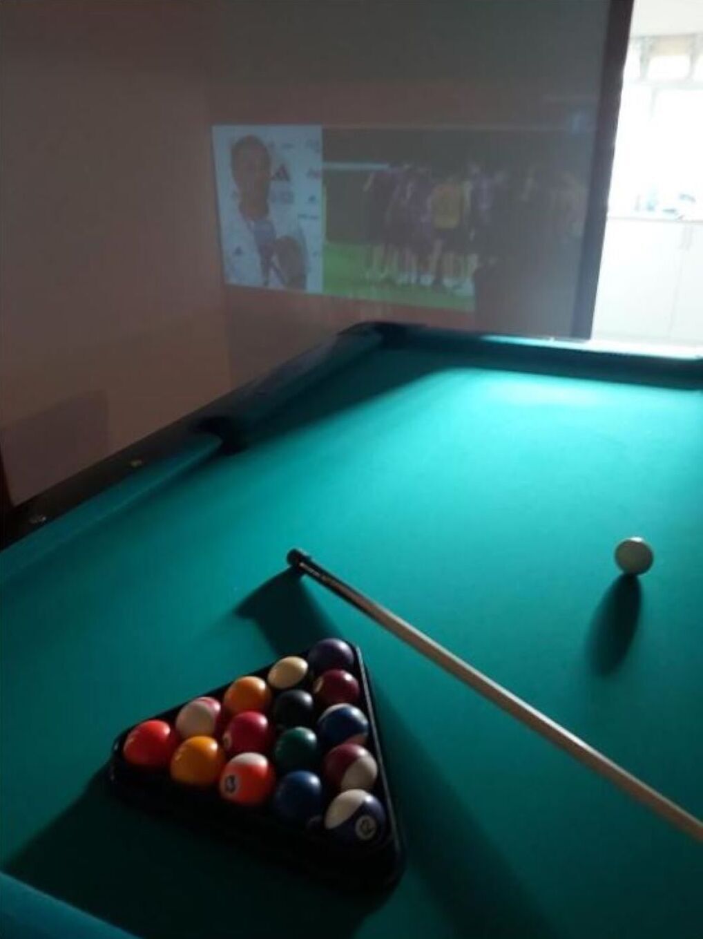 Casa Ricardo Juega Gratis AL Billar