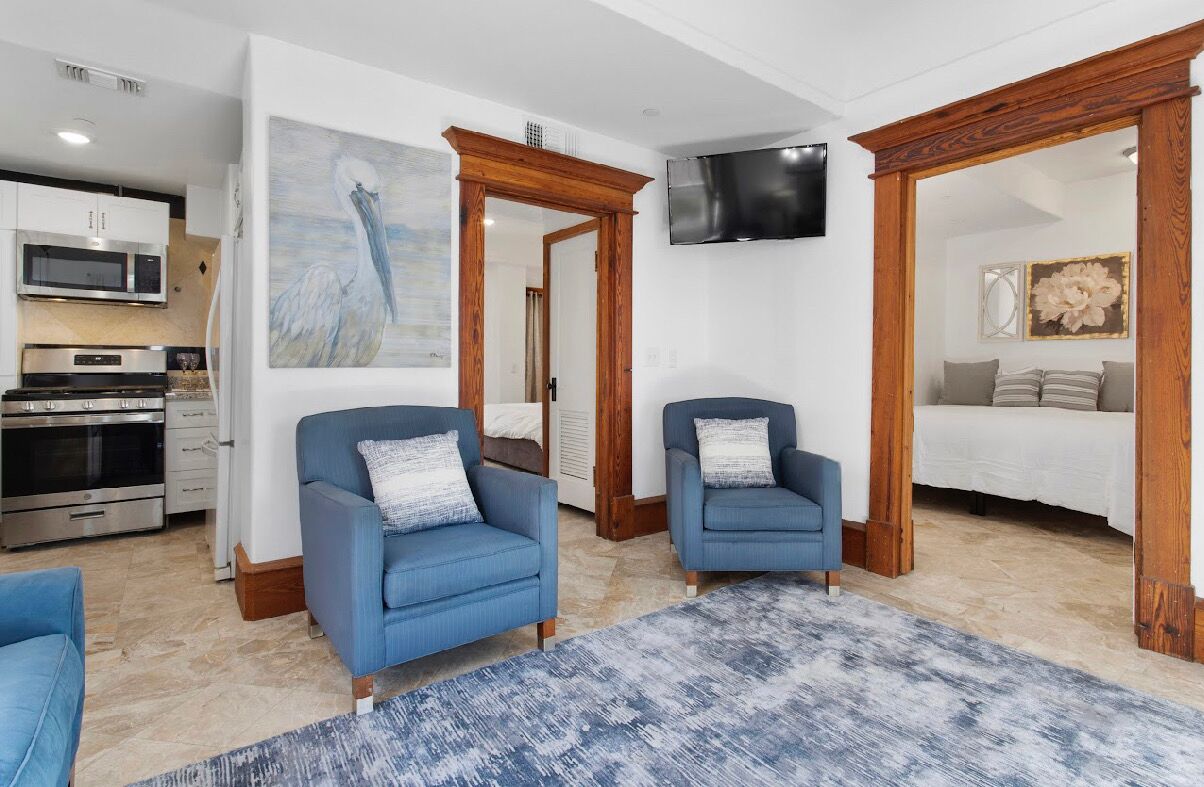 Beachfront condo downtown Pass Christian-Unit #2