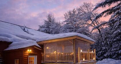 4-bedroom cabin just 10 minutes from Adirondack Park