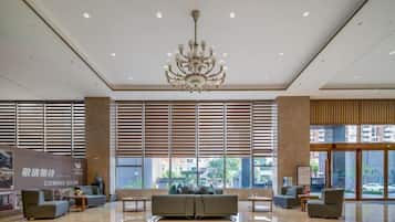 المنشأة من الداخل