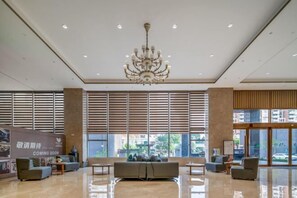 Interior - Phoenix Hill Hotel Dongguan (Golf Course Shop) (Dongguan)