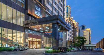 Phoenix Hill Hotel Dongguan (Golf Course Shop)