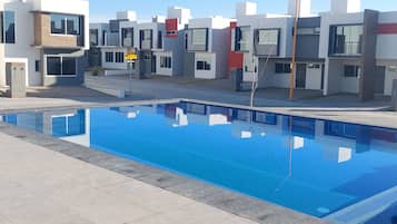 Indoor pool, outdoor pool