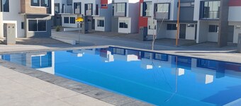 Casa con Alberca y Seguridad en Coto Privado 3 Recámara s 3 Baños