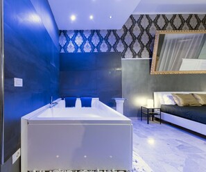 Exclusive Room