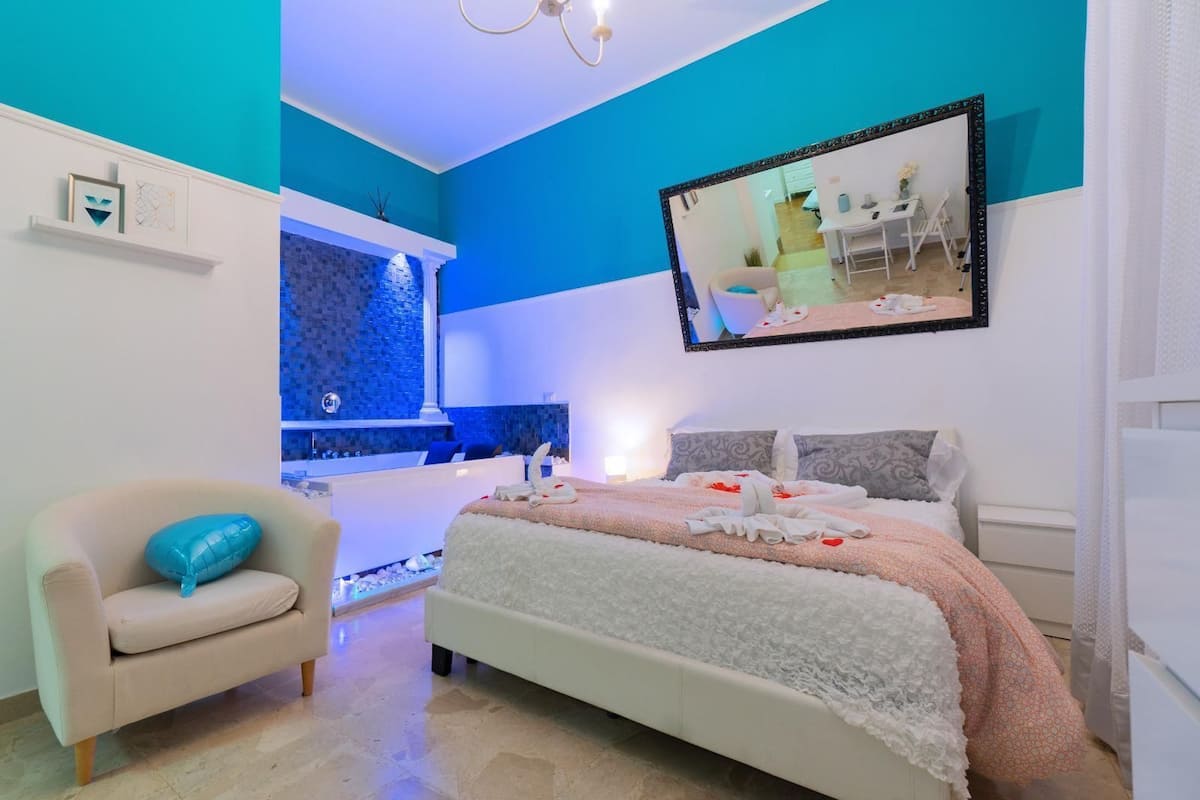 Luxury Studio Suite | Egyptian cotton sheets, premium bedding, down comforters