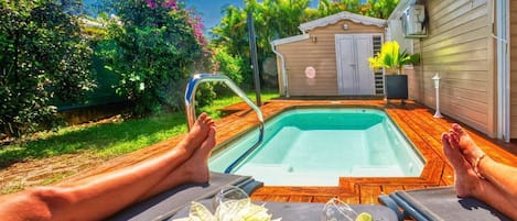 Piscina externa, piscina aquecida